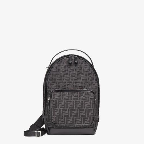  FENDI芬迪 22年春夏 男士 单肩包 FF提花布料背包 7VZ06_G0MF0NPN