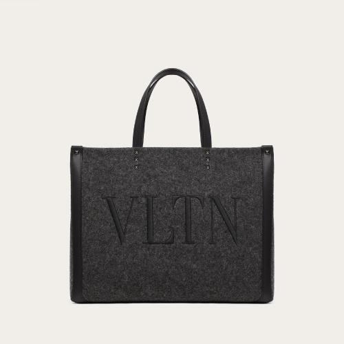  VALENTINO华伦天奴 22年秋冬 男士 手提包 CABAS MOYEN EN FEUTRE VLTN 1Y2B0A35BZN7NJ