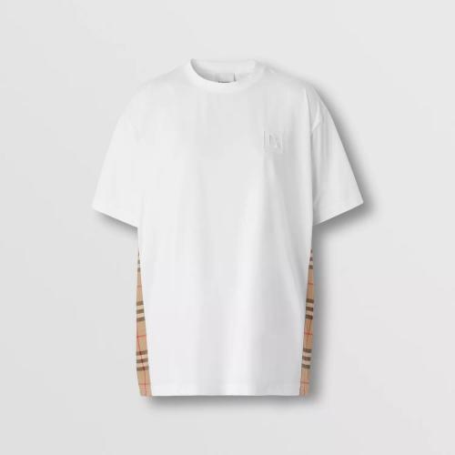  BURBERRY 22年秋冬 女士 格纹裁片棉质宽松 T 恤衫 80615531