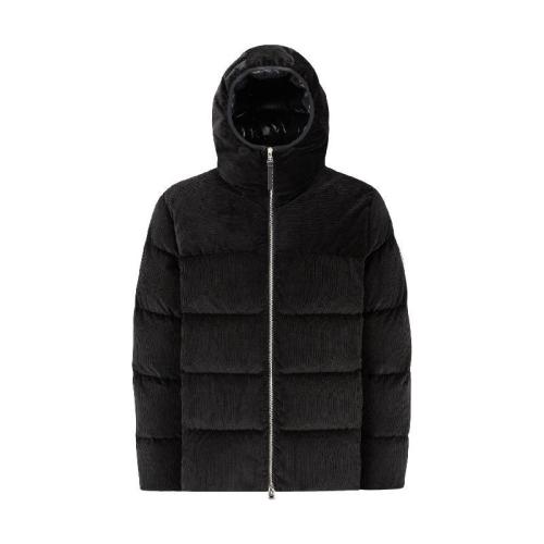  MONCLER蒙可蒙克莱 22年秋冬 男士 羽绒服 Daisen Short Down Jacket H20911A00154596E3999
