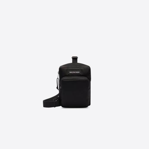 BALENCIAGA巴黎世家 22年春夏 男士 单肩包 Mens Explorer Crossbody Messenger Bag in Black