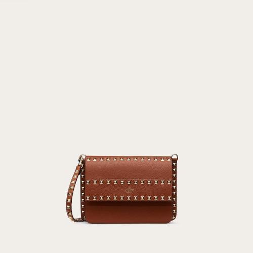  VALENTINO华伦天奴 22年春夏 女士 单肩包 PETIT SAC a BANDOULIERE ROCKSTUD EN VEAU GRAINé 预定商品1-3周发货