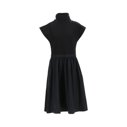  Moncler/蒙克莱 女士黑色棉质连衣裙裙子 8I00010-84720-999 PLFSX