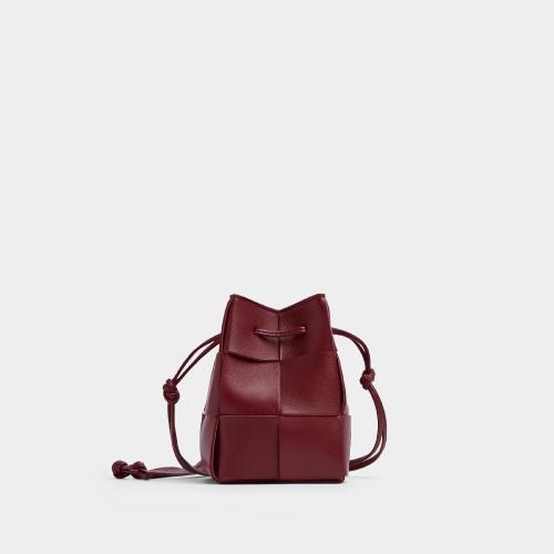  BV葆蝶家 22年秋冬 女士 单肩包 cassette 680217VCQC46208