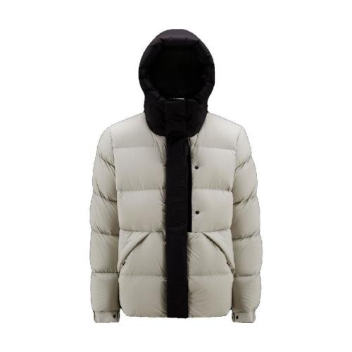  MONCLER蒙可蒙克莱 22年秋冬 男士 羽绒服 Madeira Short Down Jacket H20911A0010953333901