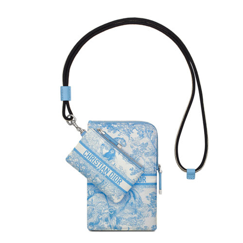 DIOR/迪奥 22春夏新款TRAVEL系列 女士矢车菊蓝科技面料银扣多功能附小袋多功能手拿包S5494VNTJ_M917