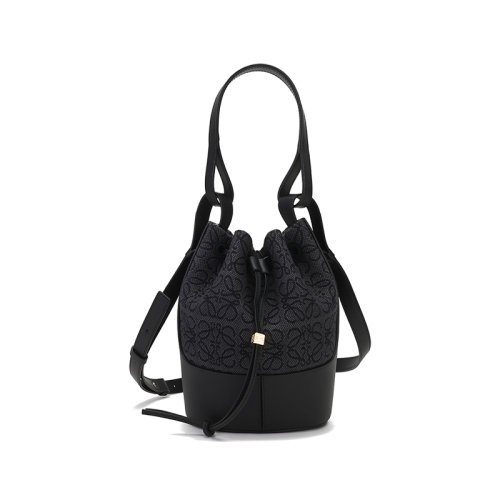 LOEWE/罗意威 女士Balloon系列织物/牛皮革Anagram手提单肩斜挎包抽绳包水桶包LOGO刺绣小号 A710C31X41