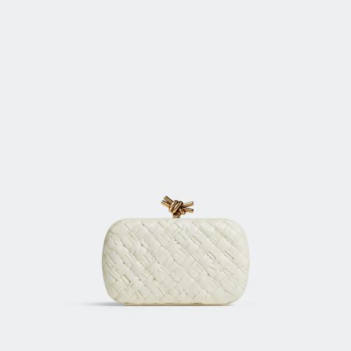  BV葆蝶家 22年秋冬 女士 手拿包 minaudiere knot 717622V2H419233