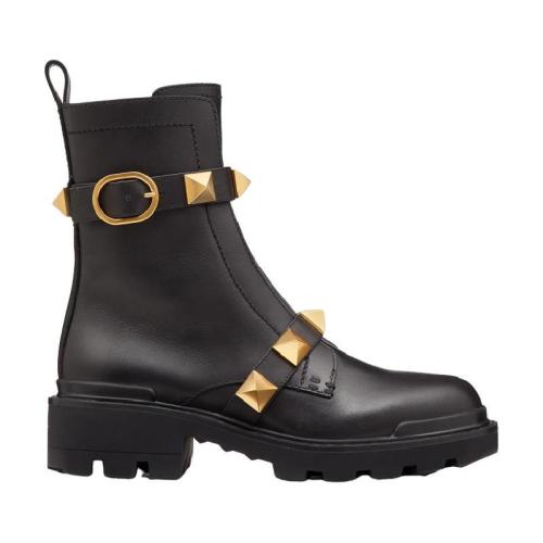  VALENTINO华伦天奴 22年秋冬 女士 短靴 RANGERS ROCKSTUD EN VEAU. TALON?: 40?MM WW2S0 预定商品1-3周发货