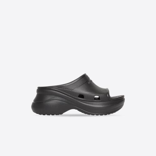  BALENCIAGA巴黎世家 22年春夏 女士 平底凉鞋 POOL CROCS? 拖鞋式凉鞋 677389W1S8E1000