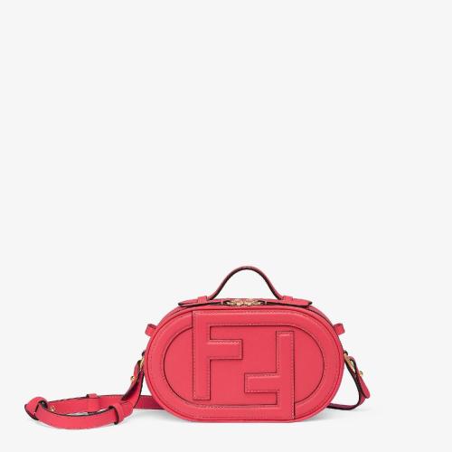  FENDI芬迪 22年秋冬 女士 单肩包 O’Lock Mini Camera Case 8BS058A5DYF1HB7