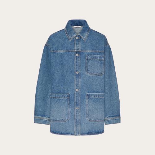  VALENTINO华伦天奴 22年秋冬 男士 夹克 CHEMISE EN DENIM A_VEC GRAND IMPRIMé VLOGO SIGNAT