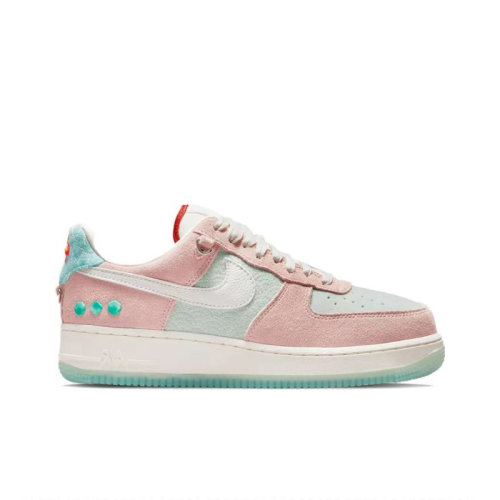 Nike/耐克 22年春夏 女款 AIR FORCE 1 空军一号 低帮 运动 休闲 板鞋 DQ5361-011