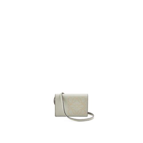  LOEWE罗意威 22年秋冬 女士 卡包 Brand cardholder in classic calfskin C500R32X01-4355 预定商品1-3周发货