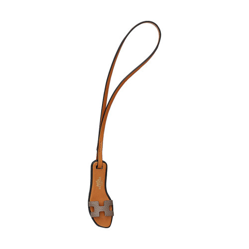 HERMES/爱马仕 21早秋新款 女士天然色和黑色小牛皮烫印“Hermès Paris”Oran Nano拖鞋配饰H080148CAAC