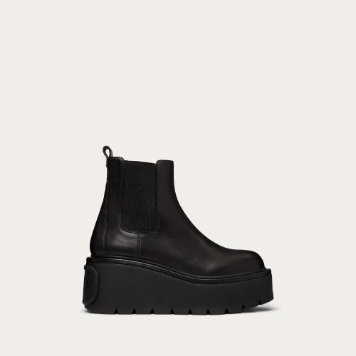 VALENTINO华伦天奴 22年秋冬 女士 短靴 Bottines Uniqueform en veau. Talon : 85 mm XW2S0AP 预定商品1-3周发货