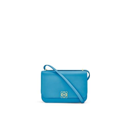 LOEWE罗意威 22年秋冬 女士 单肩包 Goya bag in silk calfskin A896N01X03-5183