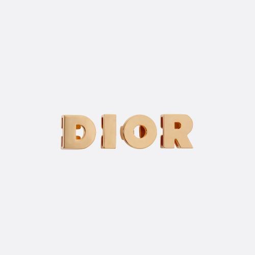  DIOR迪奥 22年秋冬 男士 挂饰 “Dior”运动鞋吊饰 V0462HOMMT_D300 预定商品1-3周发货