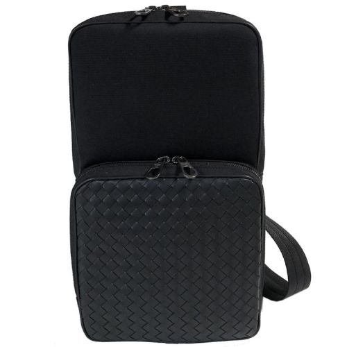 Bottega Veneta/葆蝶家 男士黑色织物配皮斜挎包 520117-VAYE3-1000