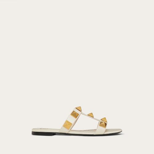 VALENTINO华伦天奴 22年秋冬 女士 平底凉鞋 CLAQUETTES ROMAN STUD EN VEAU 2W2S0BU9ZWMI16