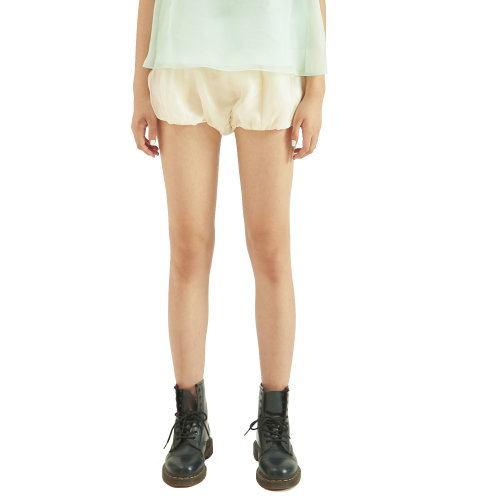 19年秋冬款nisiss/怡夕缩褶底边迷你短裤女士短裤n131si15