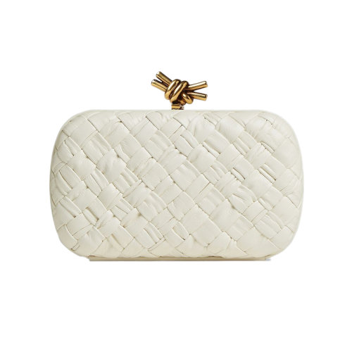 Bottega Veneta/葆蝶家 22新款 女士白色小牛皮编织图案黄铜饰面磁性框架开合单肩斜挎包717622V2H419233