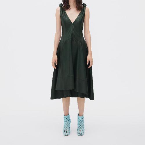 BV葆蝶家 22年秋冬 女士 连衣裙 robe en cuir 712387V2E503350