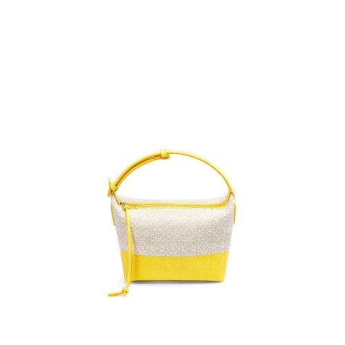  LOEWE罗意威 22年秋冬 女士 单肩包 Small Cubi bag in coated jacquard and calfskin A906K75