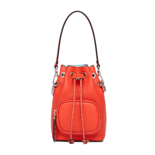 Fendi/芬迪   女士纯色牛皮经典小号水桶包单肩包手提包