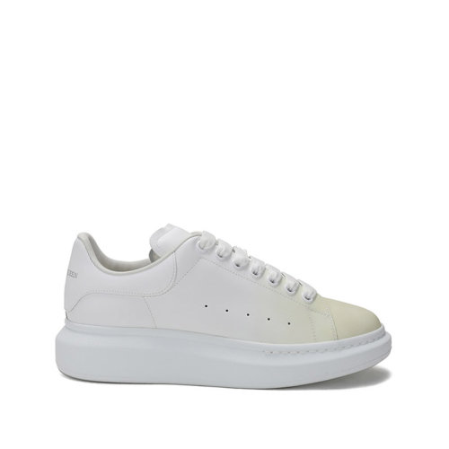 Alexander McQueen/亚历山大麦昆 男士皮革阔型系带运动鞋阳光变色 645867 WHZ4N