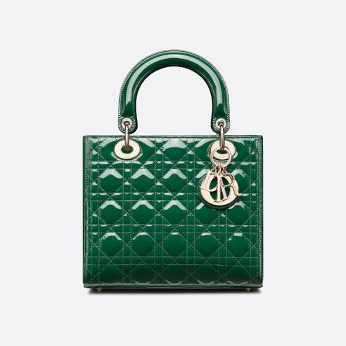 DIOR迪奥 22年秋冬 女士 单肩包 中号 Lady Dior 手袋 M0565OWCB_M669