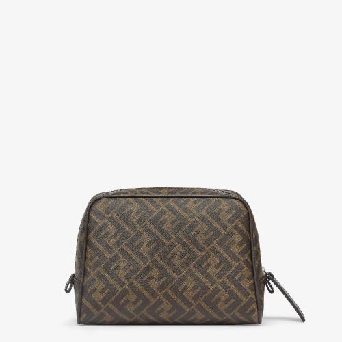  FENDI芬迪 22年秋冬 男士 化妆包 棕色布料化妆包 7N0131ALE7F19KW