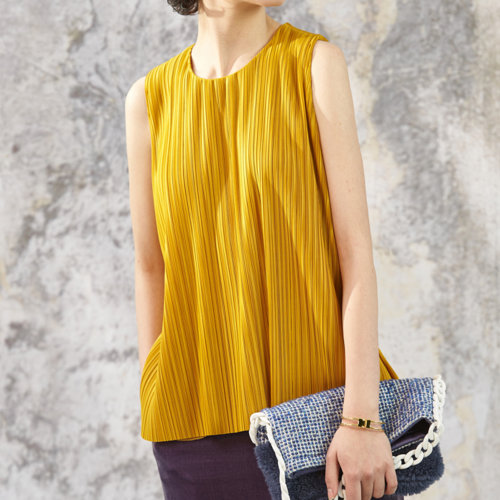 19年秋冬款nisiss/怡夕工字褶垂坠无袖上衣女士短袖T恤N192AV01