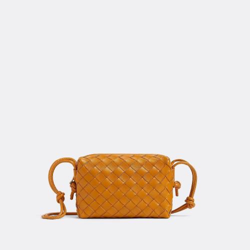 BV葆蝶家 22年秋冬 女士 收纳包 sac camera mini loop 680254V1G117716