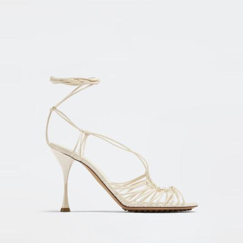 BV葆蝶家 22年秋冬 女士 高跟凉鞋 dot 696242VBSD09013