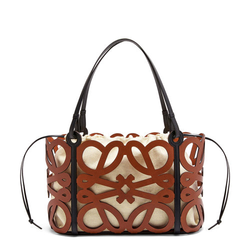 LOEWE/罗意威 20  女士棕褐色徽标镂空小牛皮抽绳内袋手提包0010623312