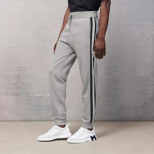  HERMES爱马仕 22年秋冬 男士 休闲裤 Pantalon de jogging ??Run H?? H267670HA1OLA