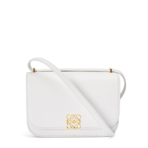 LOEWE/罗意威 20  Goya系列 女士小号软白色真丝小牛皮金属徽标磁扣单肩斜挎包0010594356