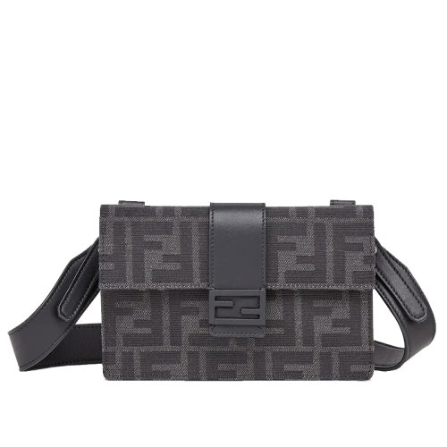FENDI/芬迪 BAGUETTE POUCH系列 男士灰色帆布配皮革饰有FF图案翻盖法式长棍单肩斜挎包 7M0295A9ZLF1DGS