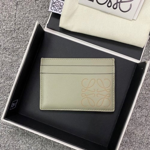  LOEWE/罗意威 女士白色皮革卡包 C500322X01 4355 PLSX