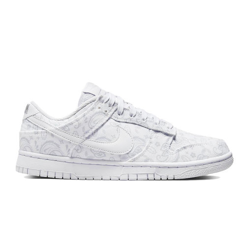 Nike/耐克  Dunk low 女款 腰果花 低帮 运动 休闲 板鞋 DJ9955-100