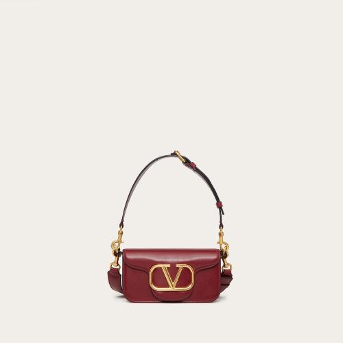  VALENTINO华伦天奴 22年秋冬 男士 单肩包 MINI SAC a BANDOULIERE LOCò EN CUIR DE VEAU 1Y2