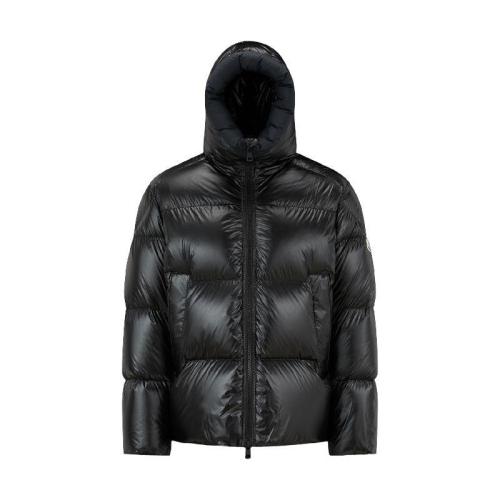  MONCLER蒙可蒙克莱 22年秋冬 男士 羽绒服 Damavand短款羽绒夹克 H20911A00234596FL999