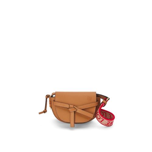  LOEWE罗意威 22年秋冬 女士 单肩包 Mini Gate Dual bag in soft calfskin and jacquard A650N