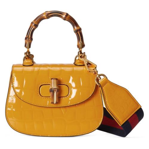  GUCCI古驰 22年秋冬 女士 Gucci Bamboo 1947系列竹节鳄鱼皮迷你手袋 686864 EV4CT 7645