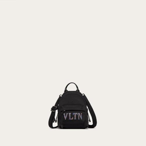  VALENTINO华伦天奴 22年秋冬 男士 双肩包 Mini sac a dos NEON VLTN en nylon XY2B0A11ITAN78