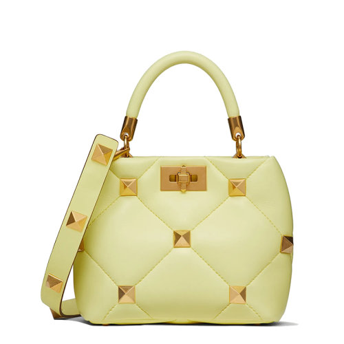 Valentino/华伦天奴 21新款 ROMAN STUD系列 女士小号酸橙冰糕绗缝小羊皮柳丁金属扣单肩斜挎手提包VW0B0I97BSFM20