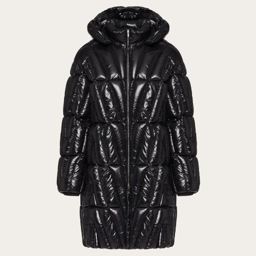  VALENTINO华伦天奴 22年秋冬 男士 羽绒服 DOUDOUNE MATELASSéE XV3CNB55VTD0NO