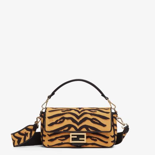  FENDI芬迪 22年春夏 女士 单肩包 春节限定系列手袋 8BR600AJ7UF1GEU