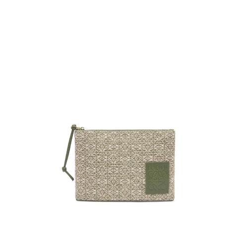  LOEWE罗意威 22年秋冬 女士 手拿包 Oblong pouch in Anagram jacquard and calfskin C604C63X